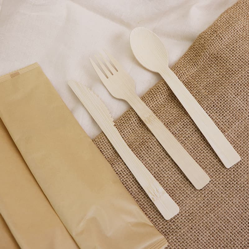 Bamboo tableware